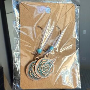 BOHO CIRCLE ROSE DANGLE NEW EARRINGS TURQUOISE AND ANTIQUED BRONZE